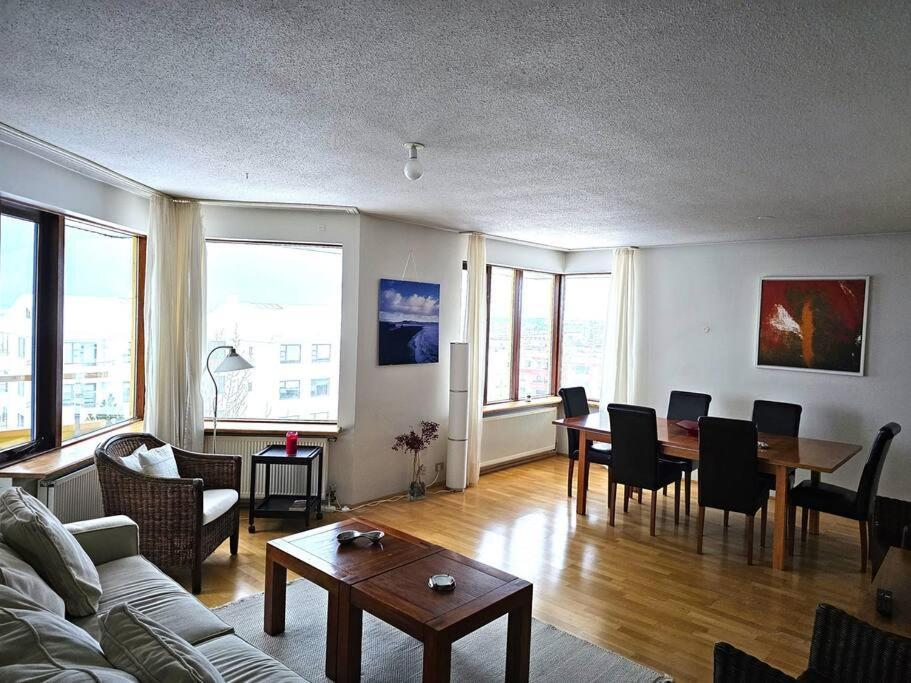 Family Penthouse With Great View Apartman Garthabaer Kültér fotó