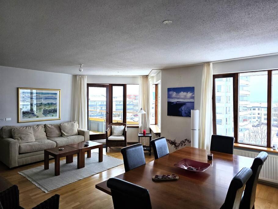 Family Penthouse With Great View Apartman Garthabaer Kültér fotó